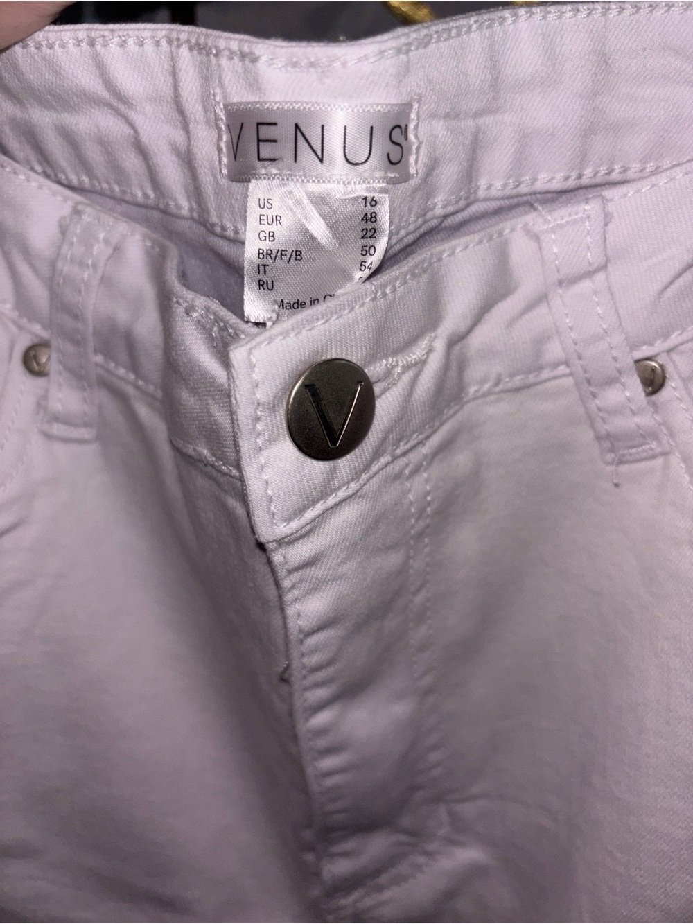 VENUS White High-Rise Button Front Jeans - Picture 8 of 10